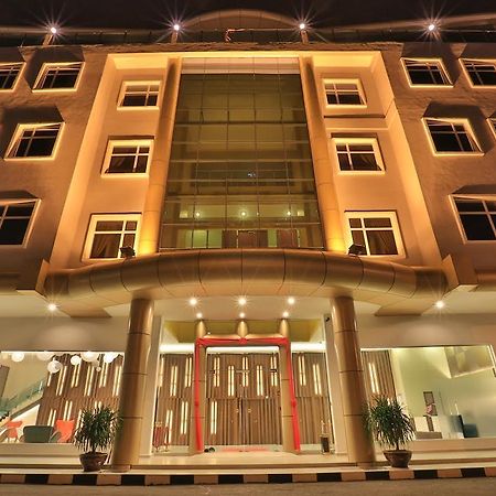 Supreme Hotel Malacca Exterior photo