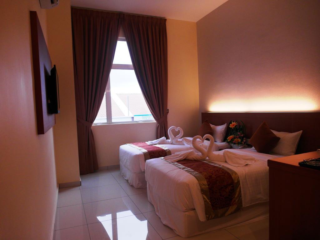 Supreme Hotel Malacca Room photo