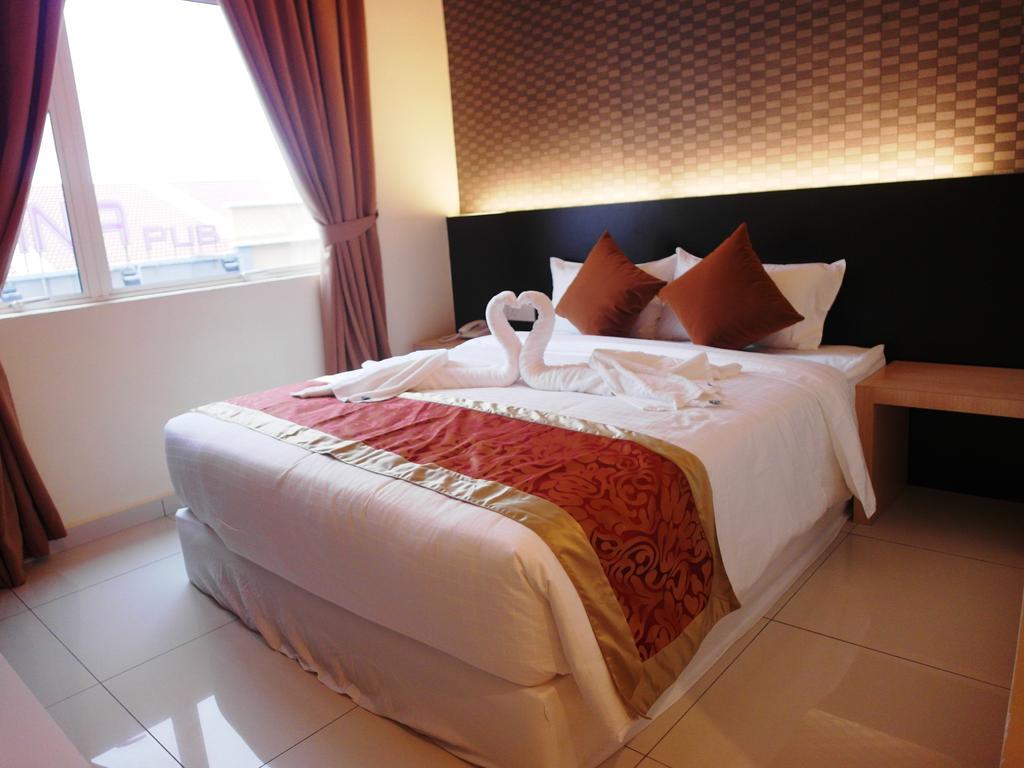 Supreme Hotel Malacca Room photo