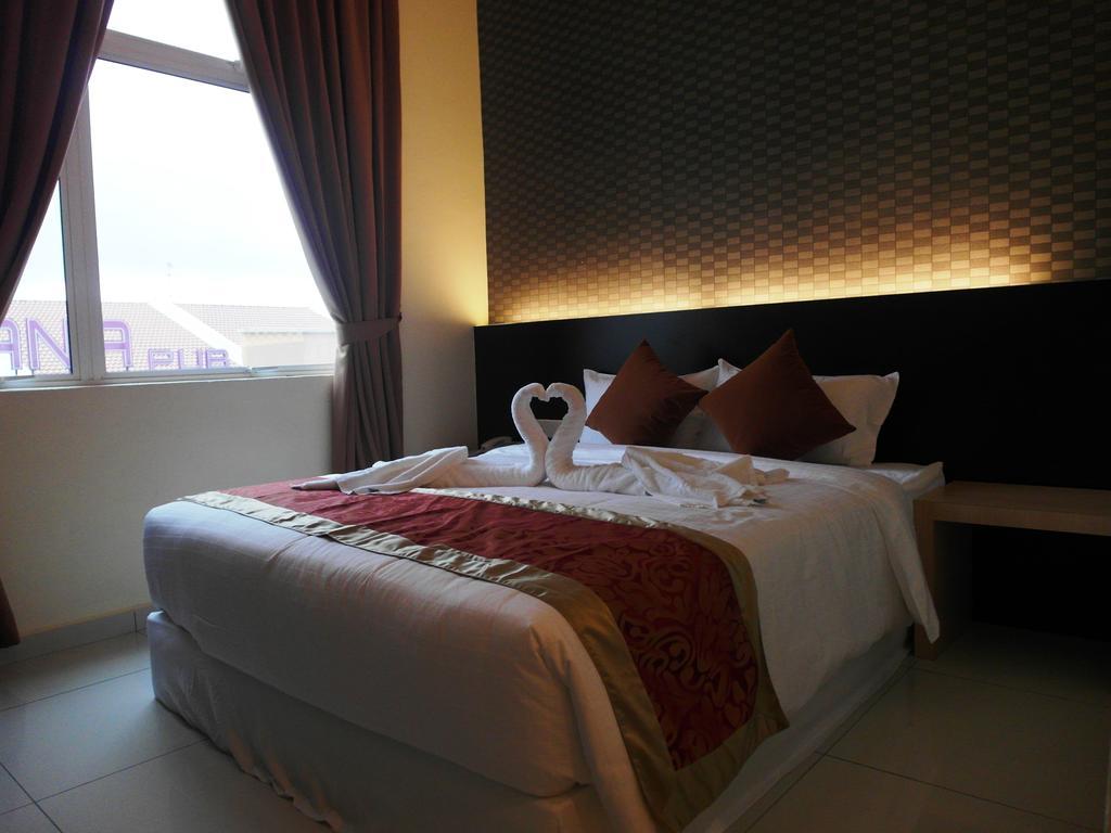 Supreme Hotel Malacca Room photo